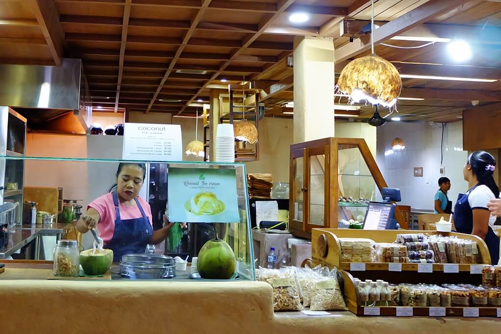 Tukies Coconut Shop