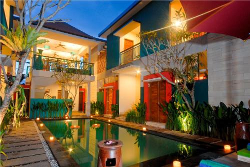 The Green Zhurga Suites Seminyak