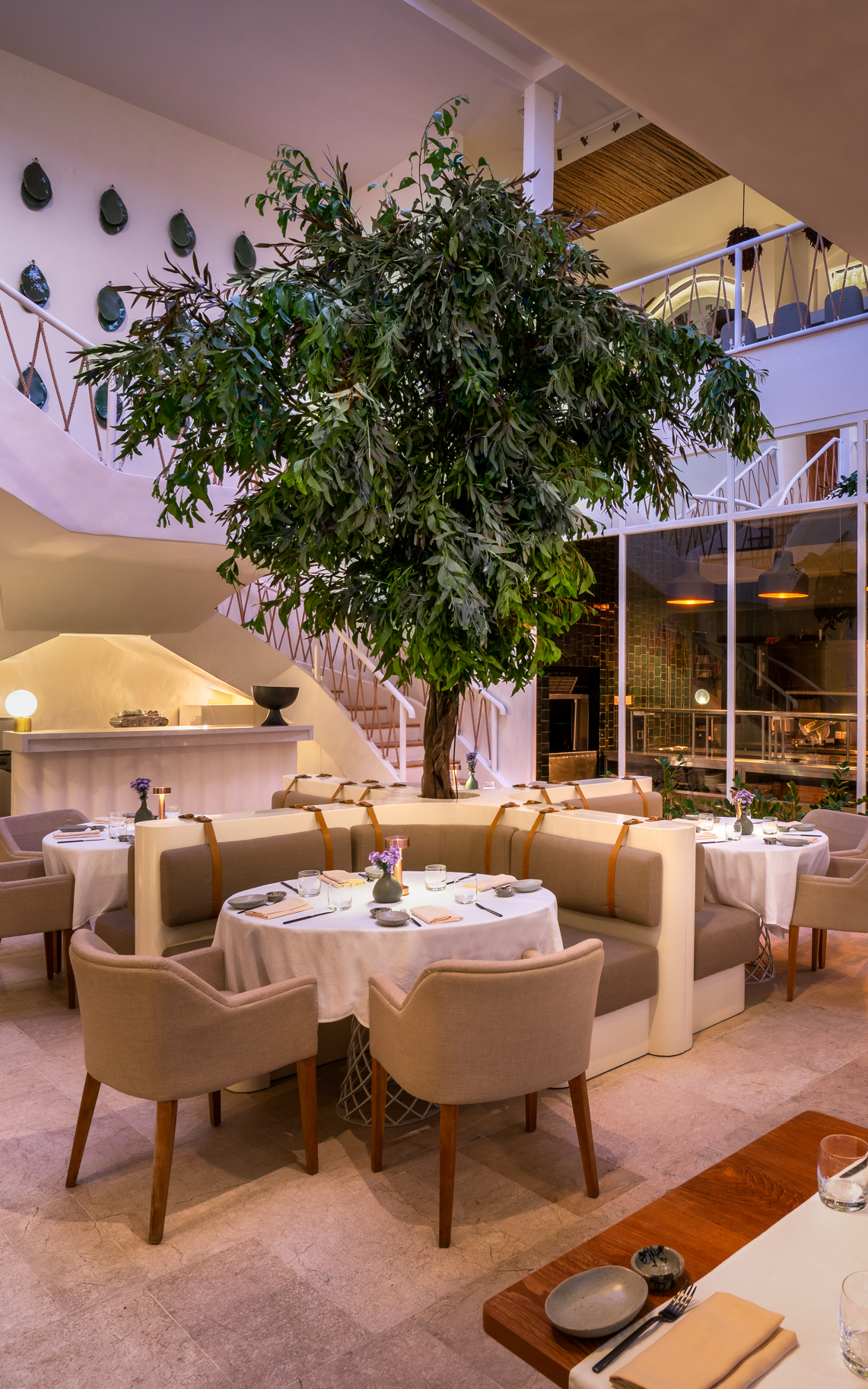 MAURI Restaurant