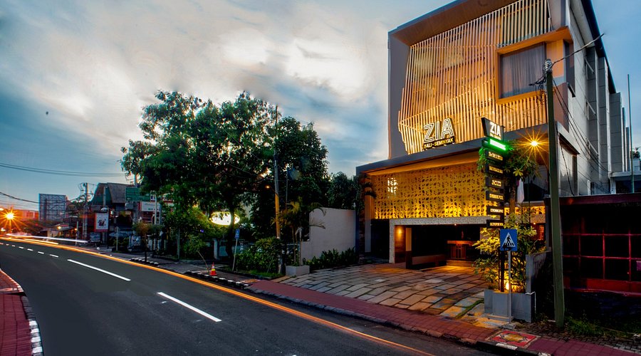 Daun Bali Seminyak Hotel