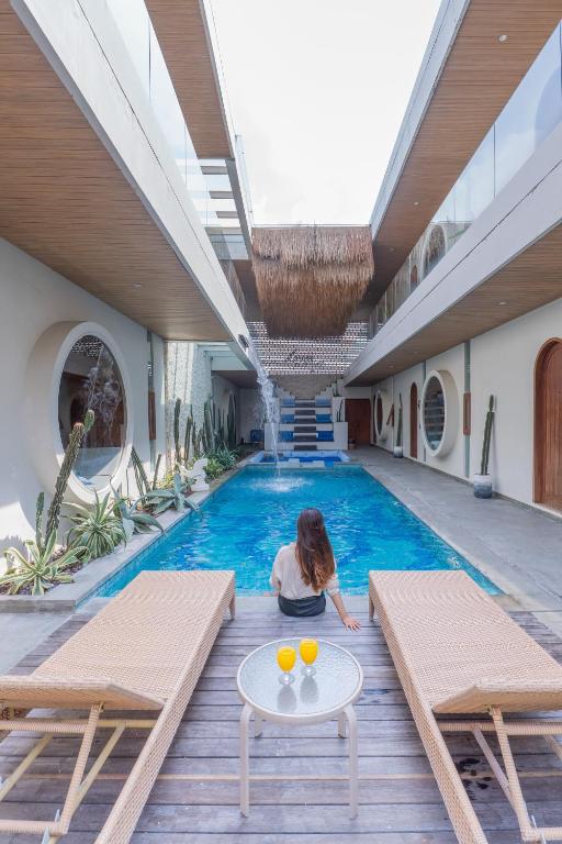 Lagoon Spa Seminyak