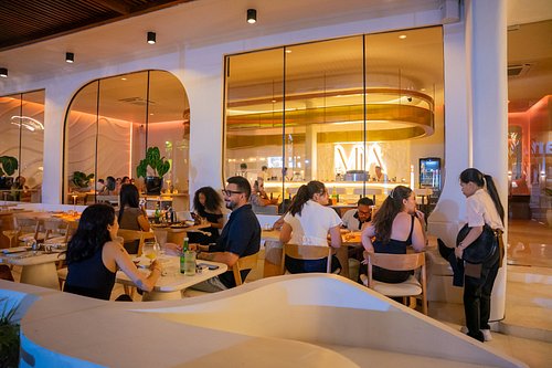Mîa Canggu - Modern Asian Cuisine