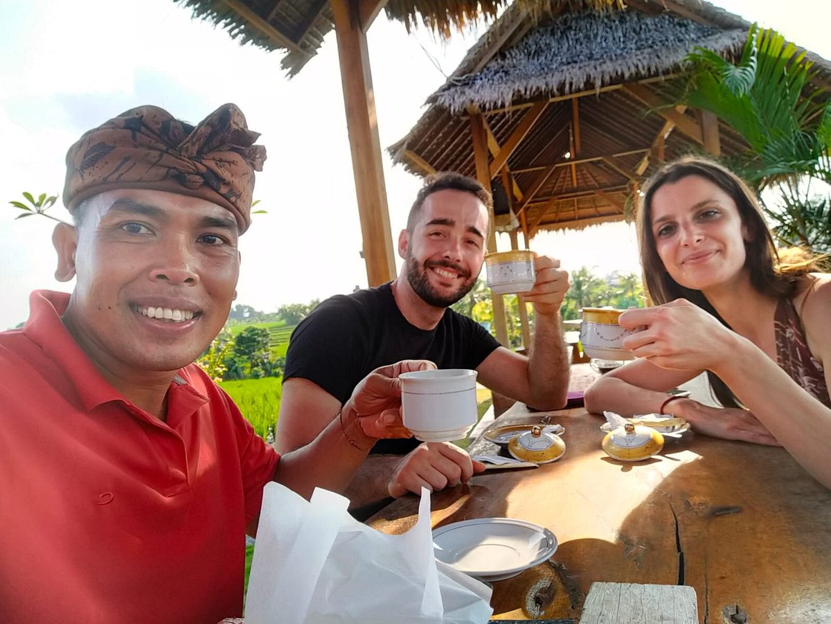 Legian Beach Hotel