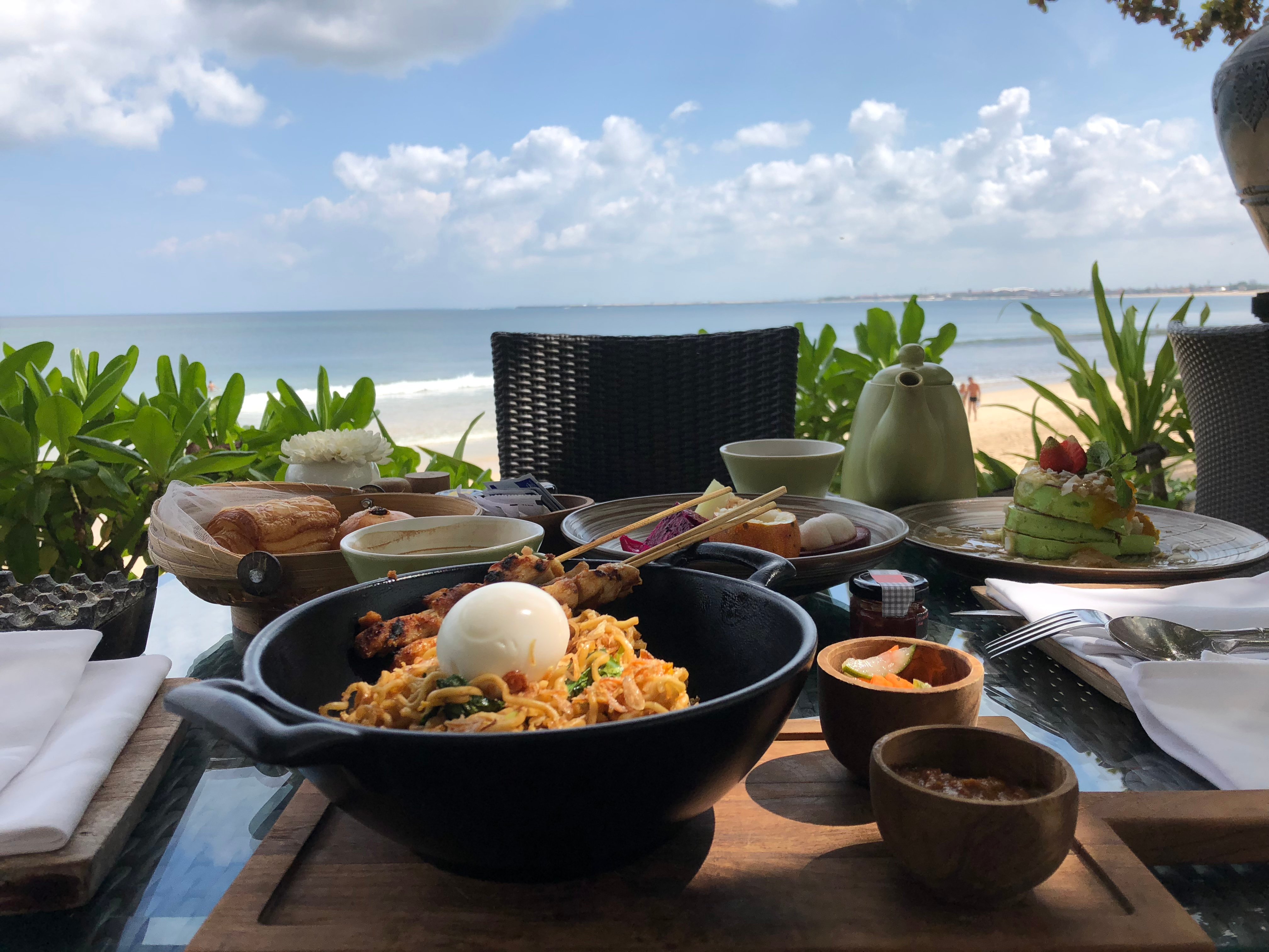 Sunset Beach Bar & Grill