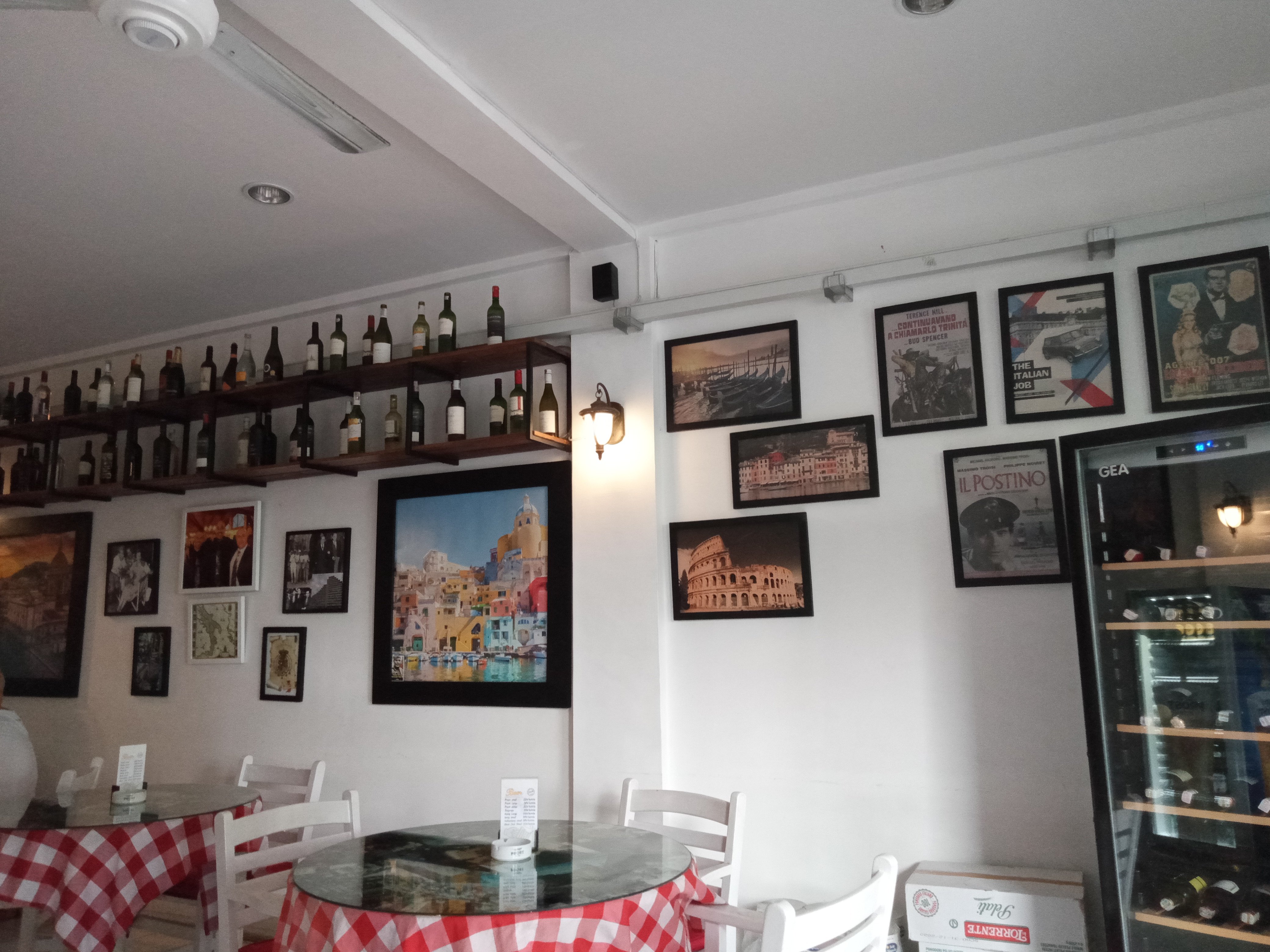 Warung Napoli