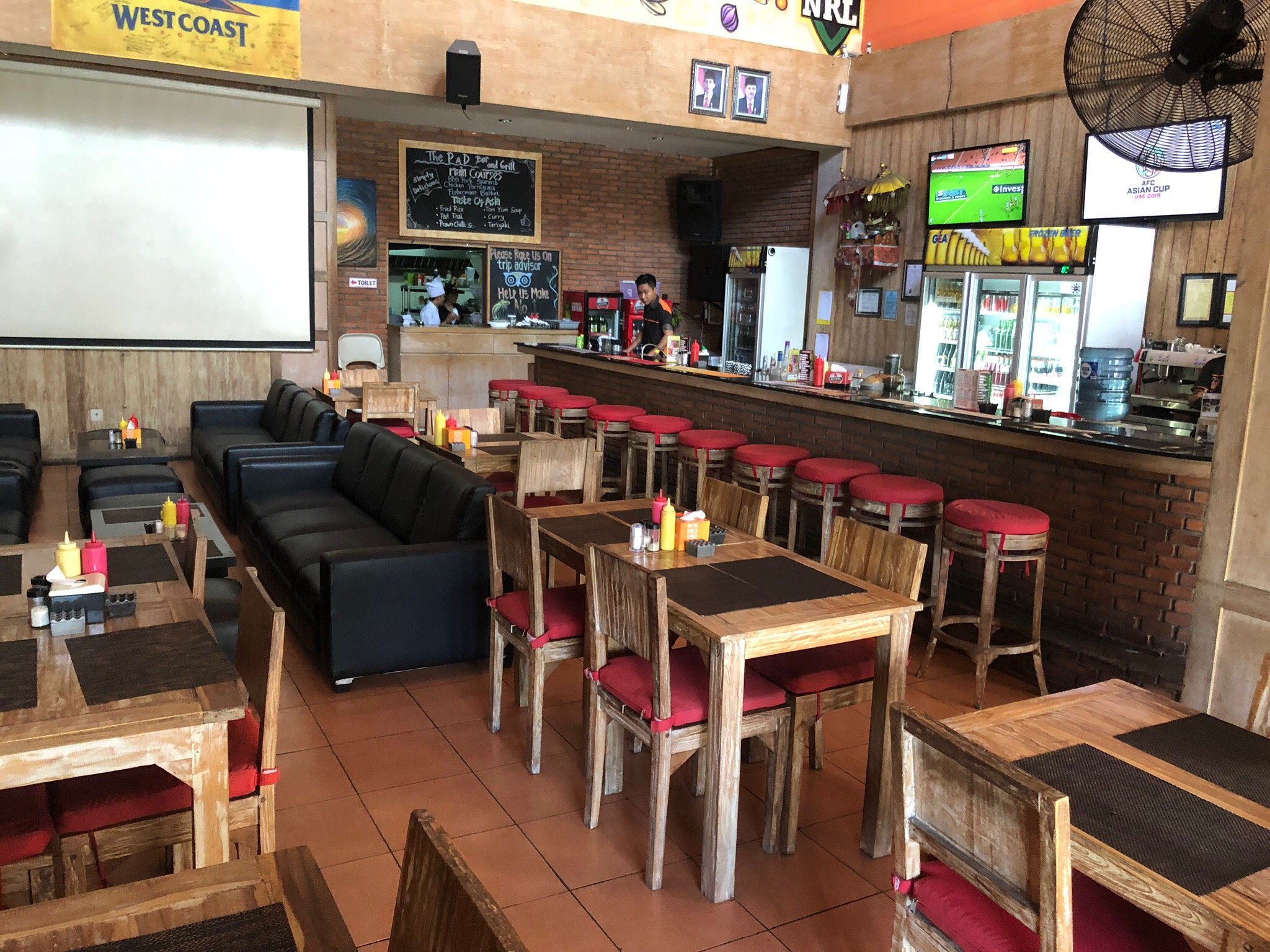 The PaD bar & grill on Legian St