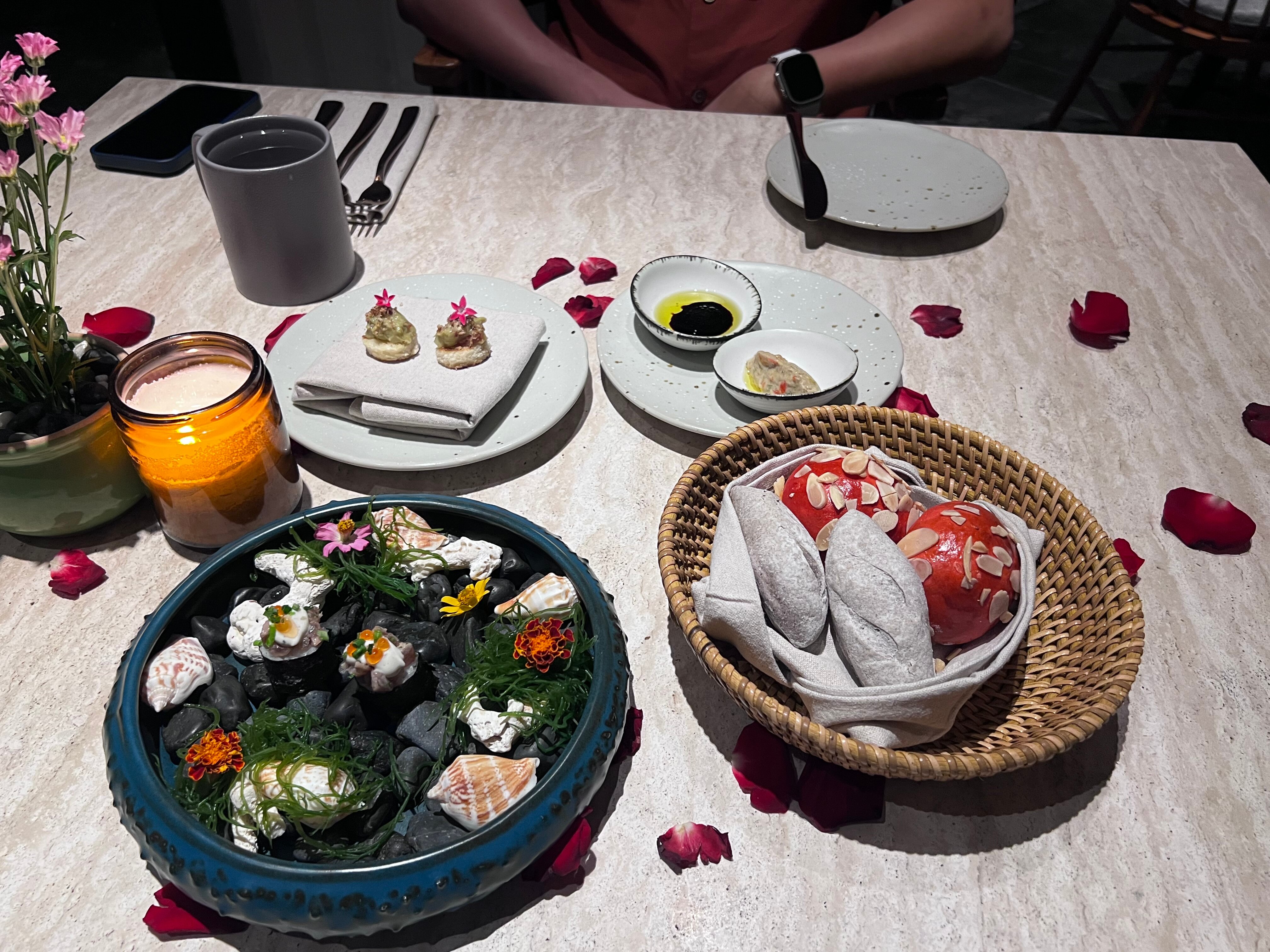 Tanah Liat Restaurant