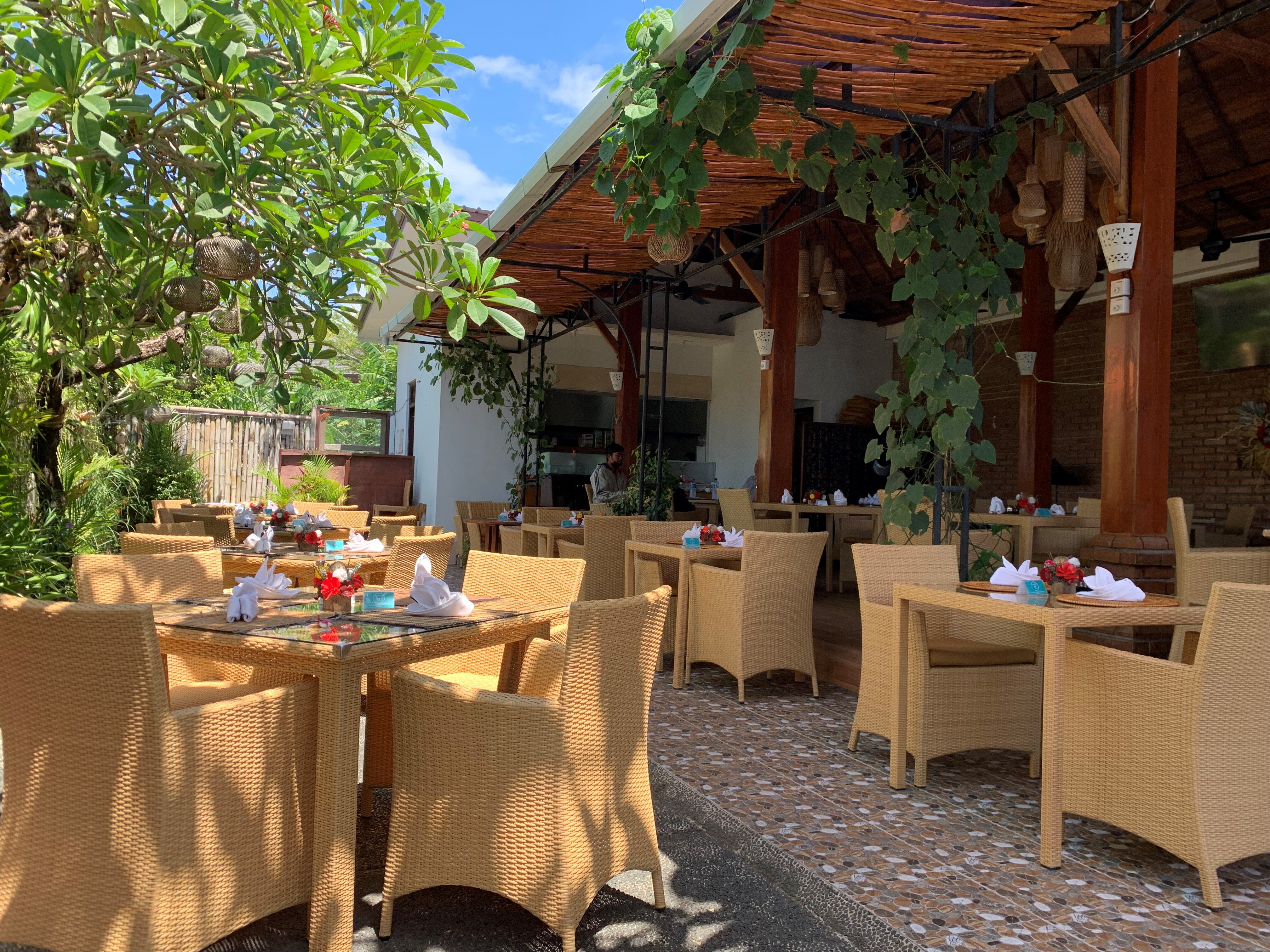 W gourmet restaurant with transfer