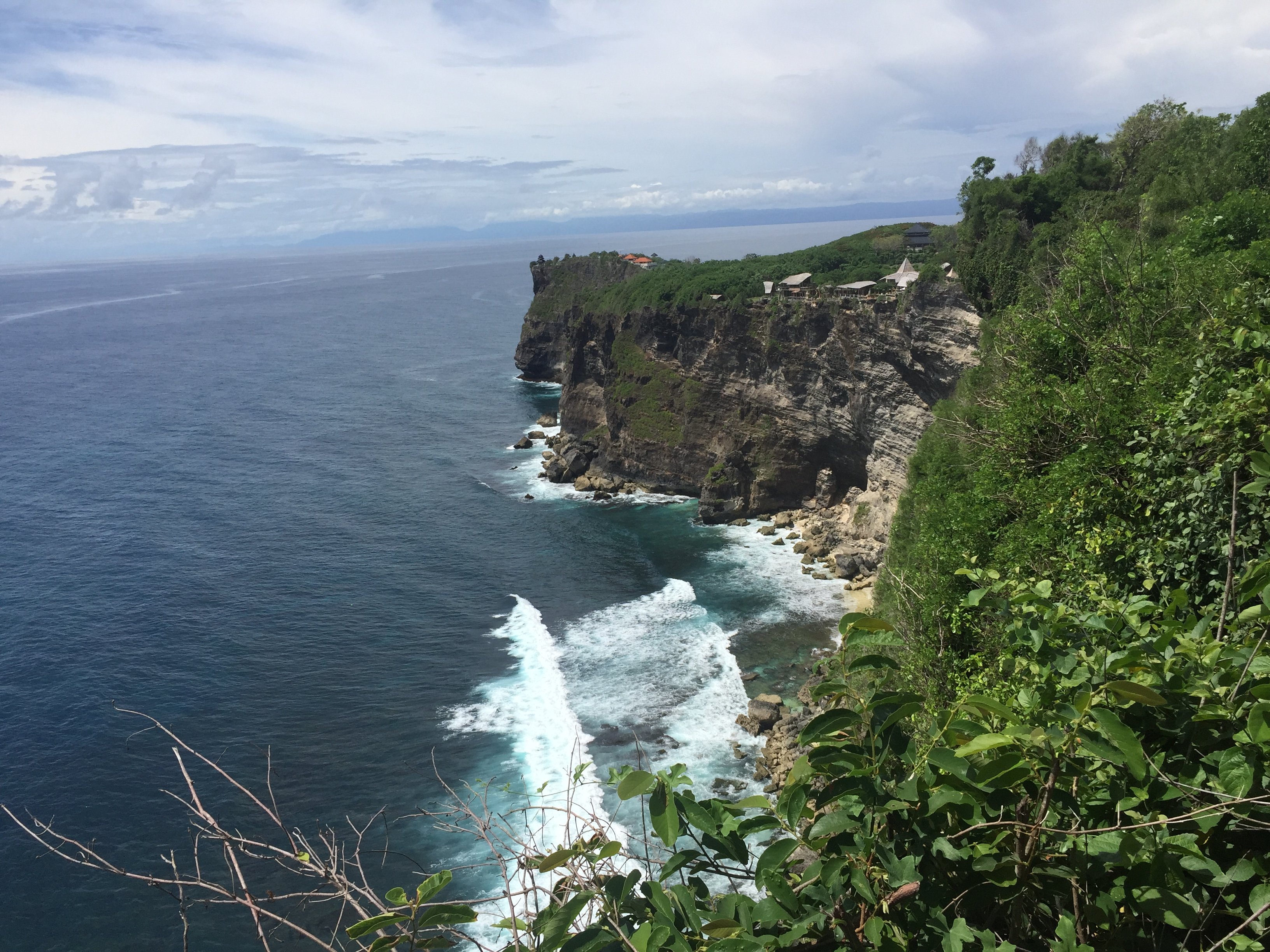 Karang Boma Cliff