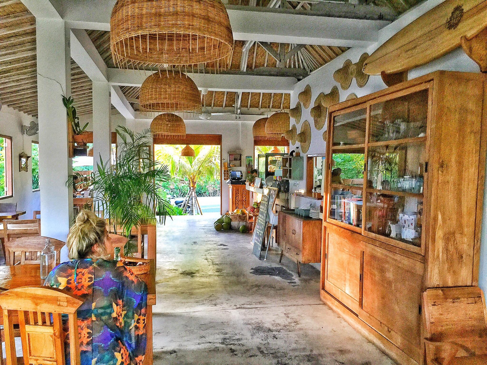 Bukit Cafe